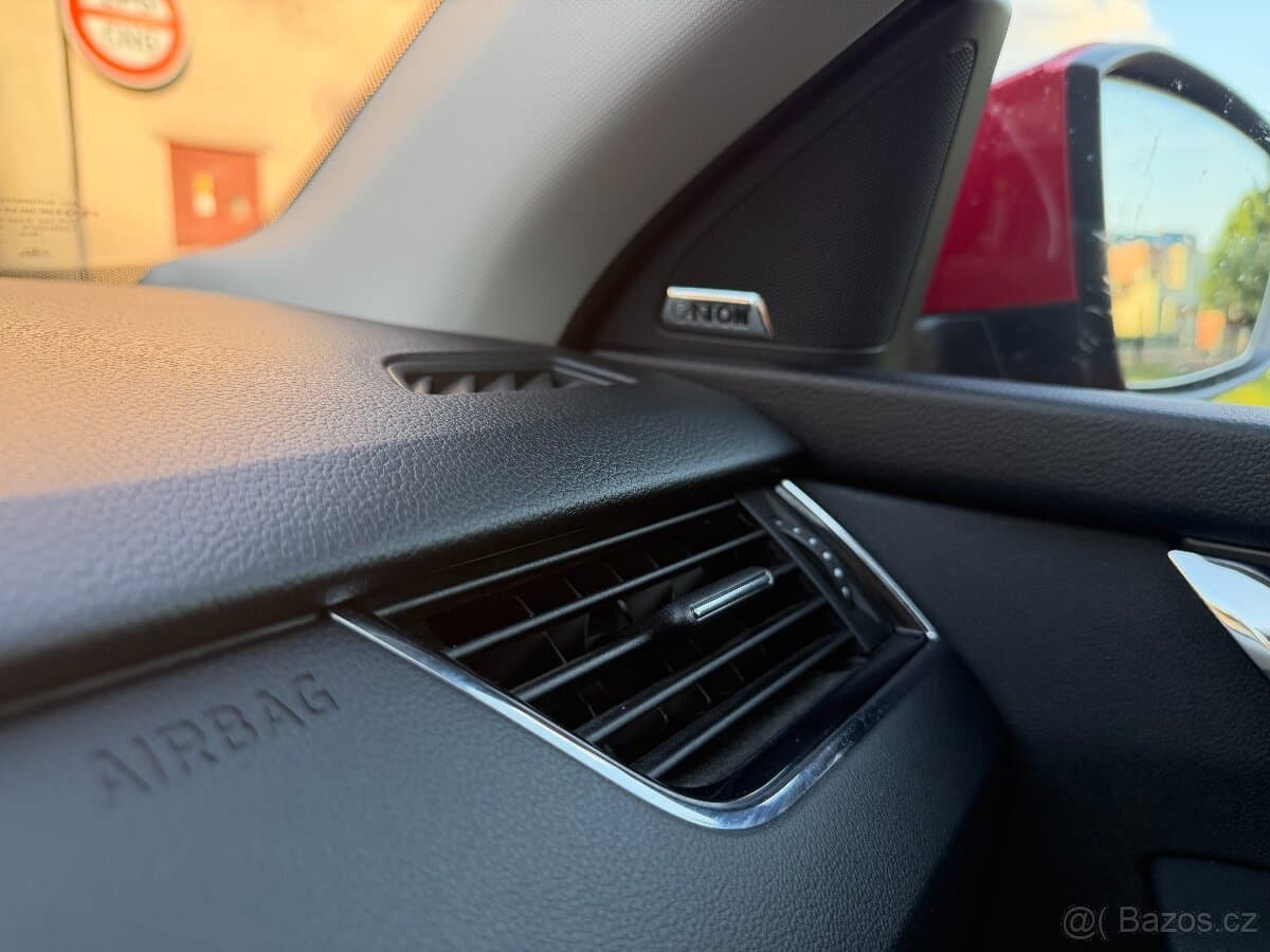 2018 Škoda OCTAVIA - 16