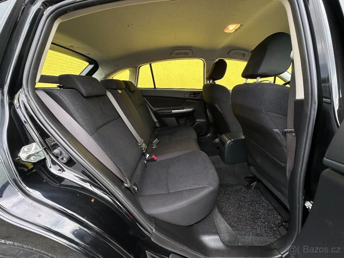 2016 Subaru IMPREZA - 16
