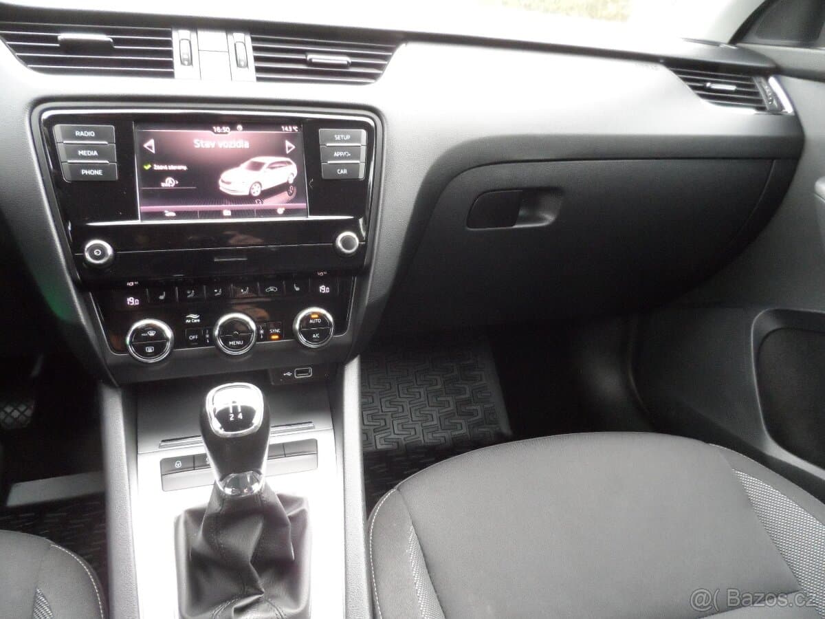 2019 Škoda OCTAVIA - 16