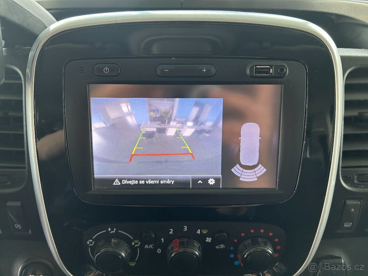 2018 Renault TRAFIC - 16