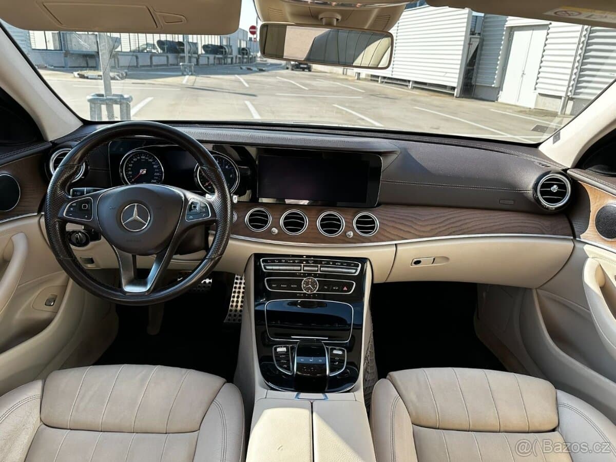 2018 Mercedes-Benz OSTATNÍ - 16