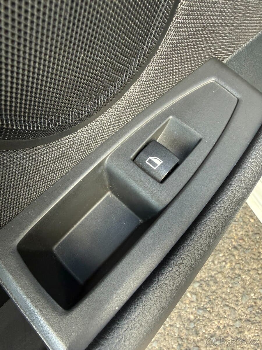 2016 BMW 2-SERIES - 16