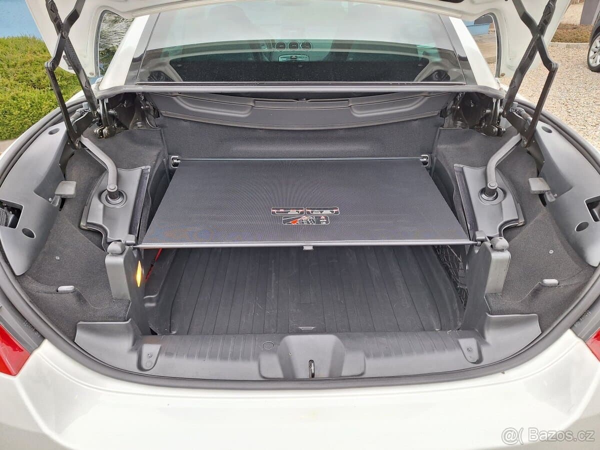2012 Peugeot 308 - 16