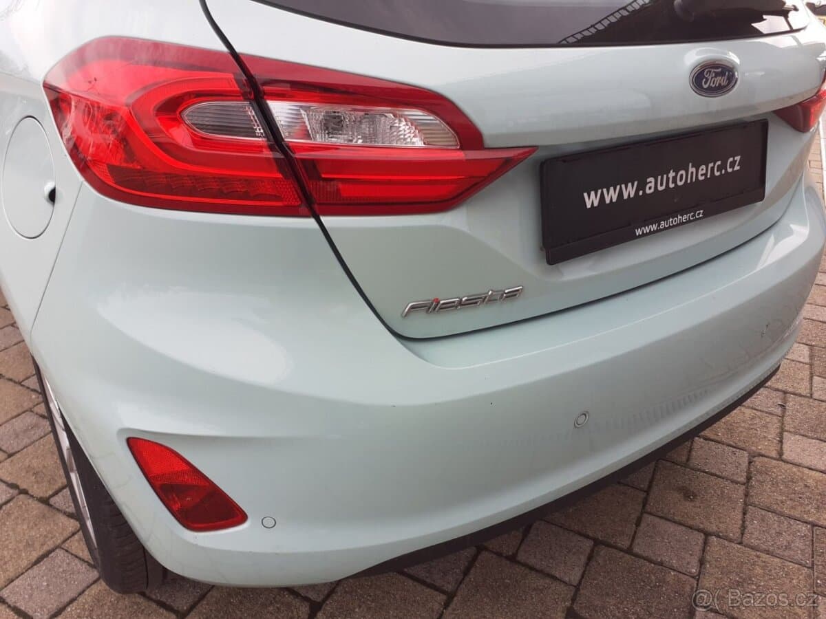 2017 Ford FIESTA - 16