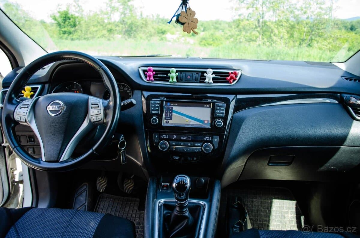 2014 Nissan QASHQAI - 16