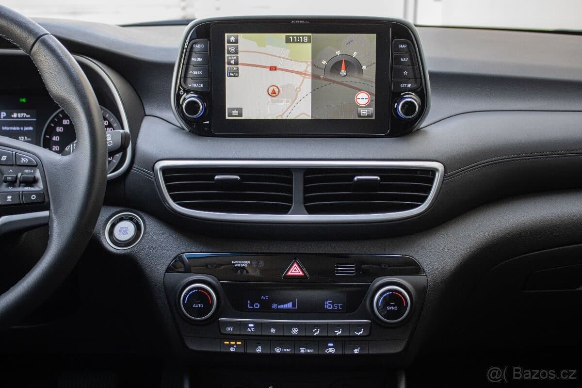 2019 Hyundai TUCSON - 16