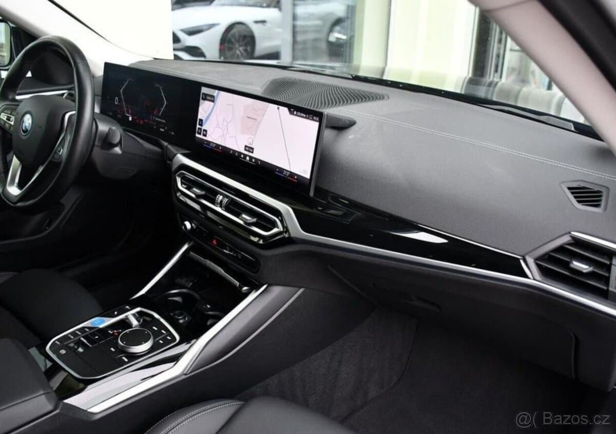2023 BMW i4 - 16