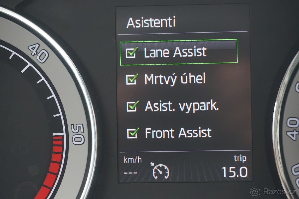2017 Škoda SUPERB - 16