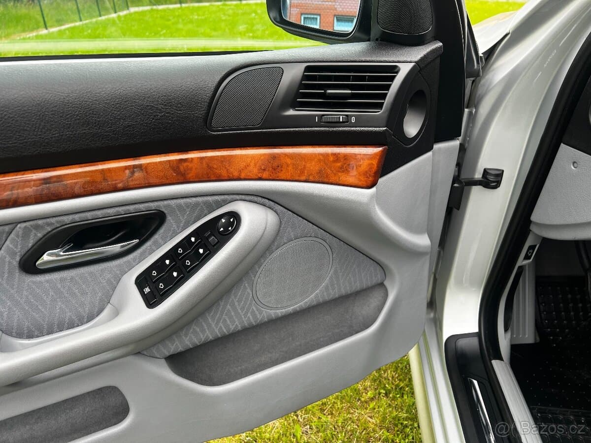 2001 BMW 5-SERIES - 16