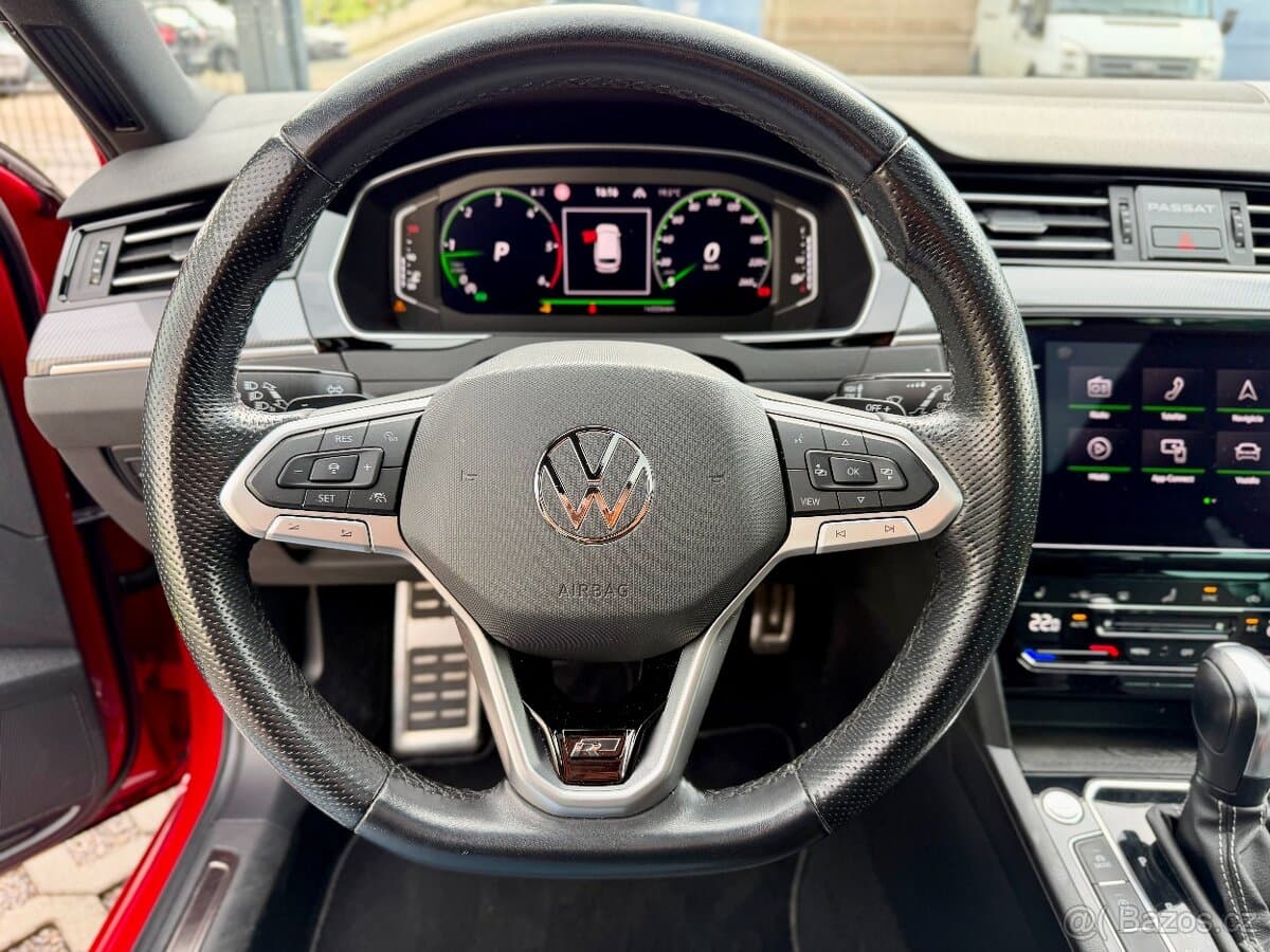 2020 Volkswagen PASSAT - 16