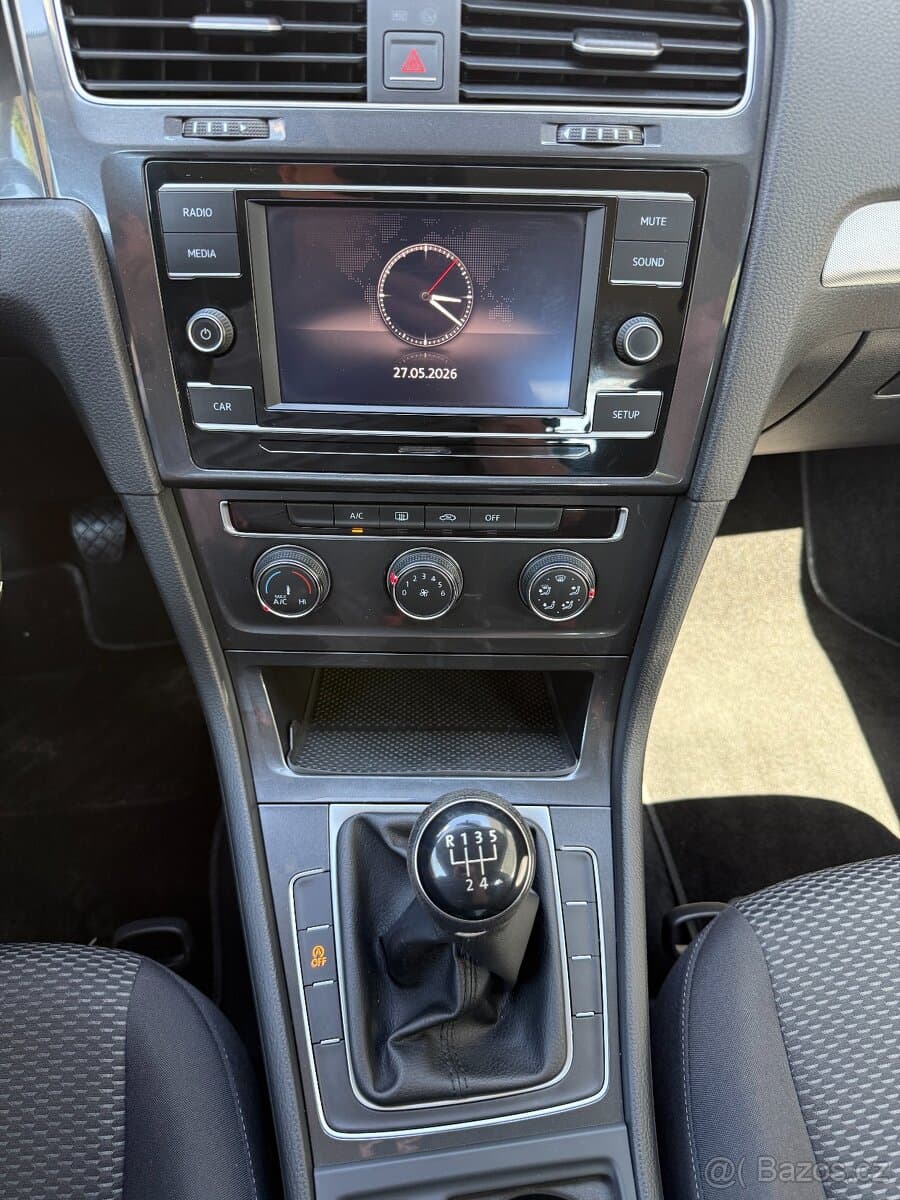 2017 Volkswagen GOLF - 16