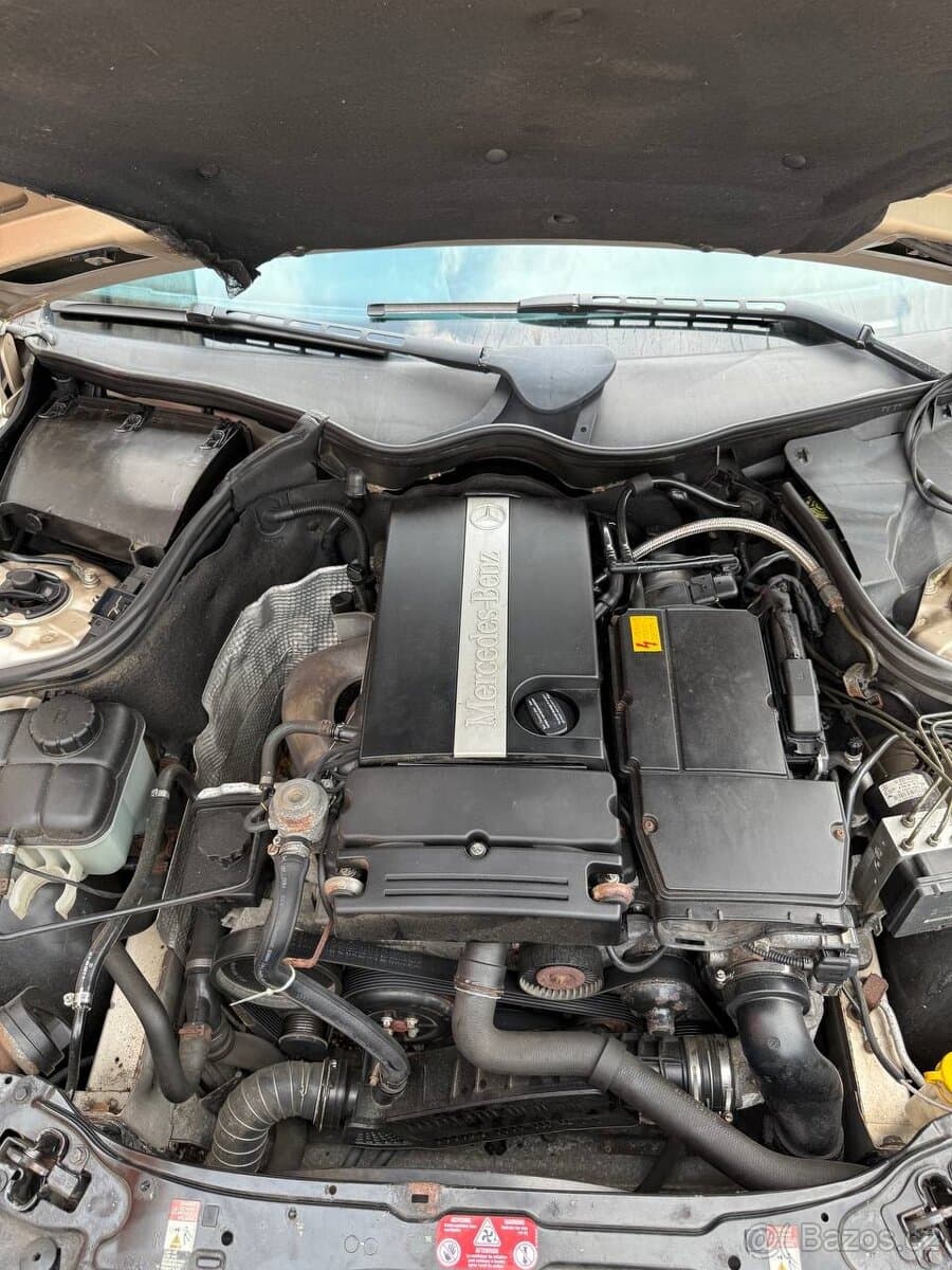 Mercedes-Benz CLK - 16