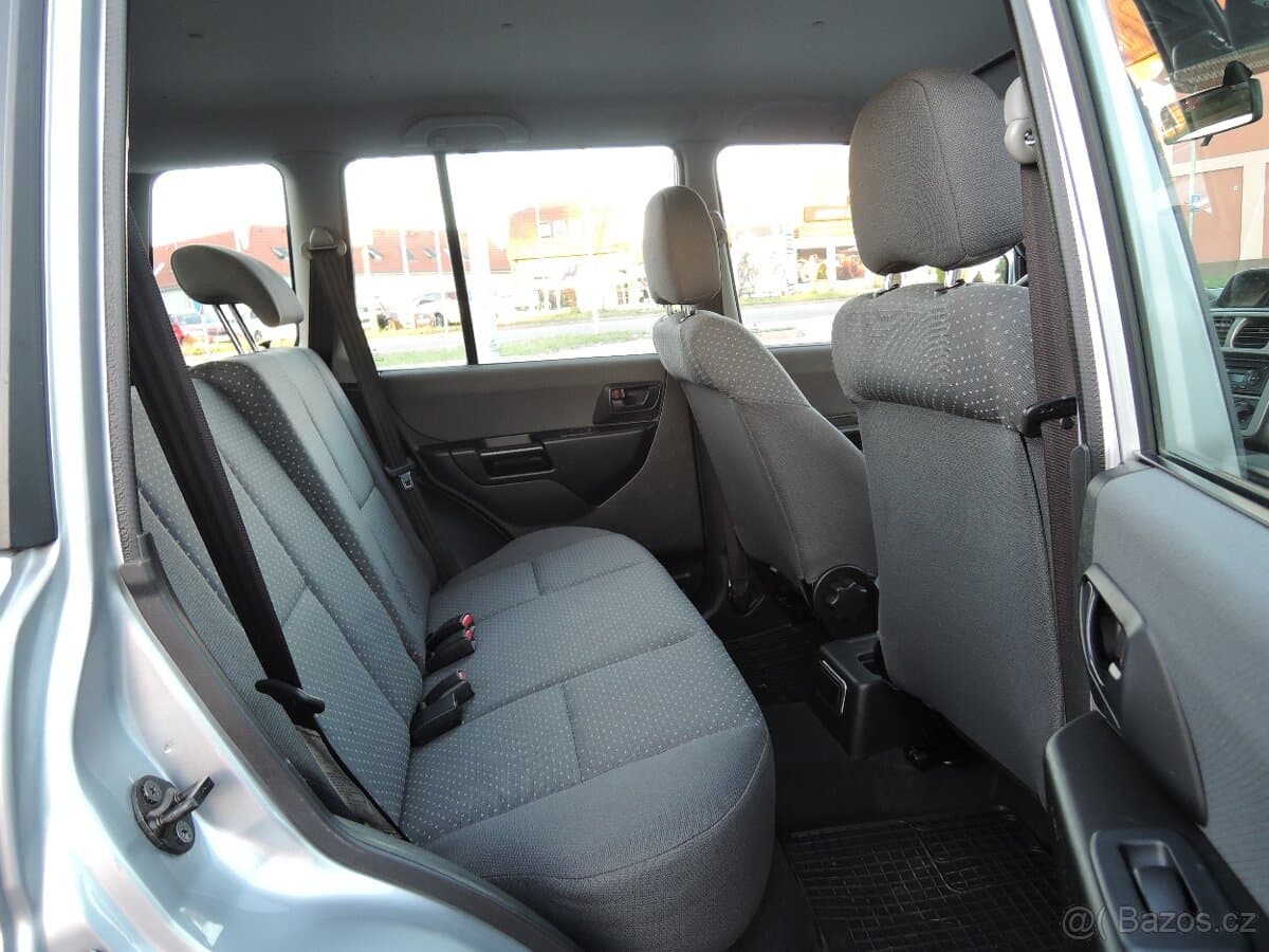 2006 Mitsubishi PAJERO - 16
