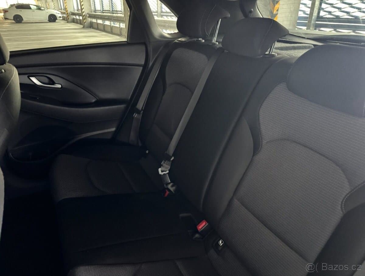 2021 Hyundai i30 - 16