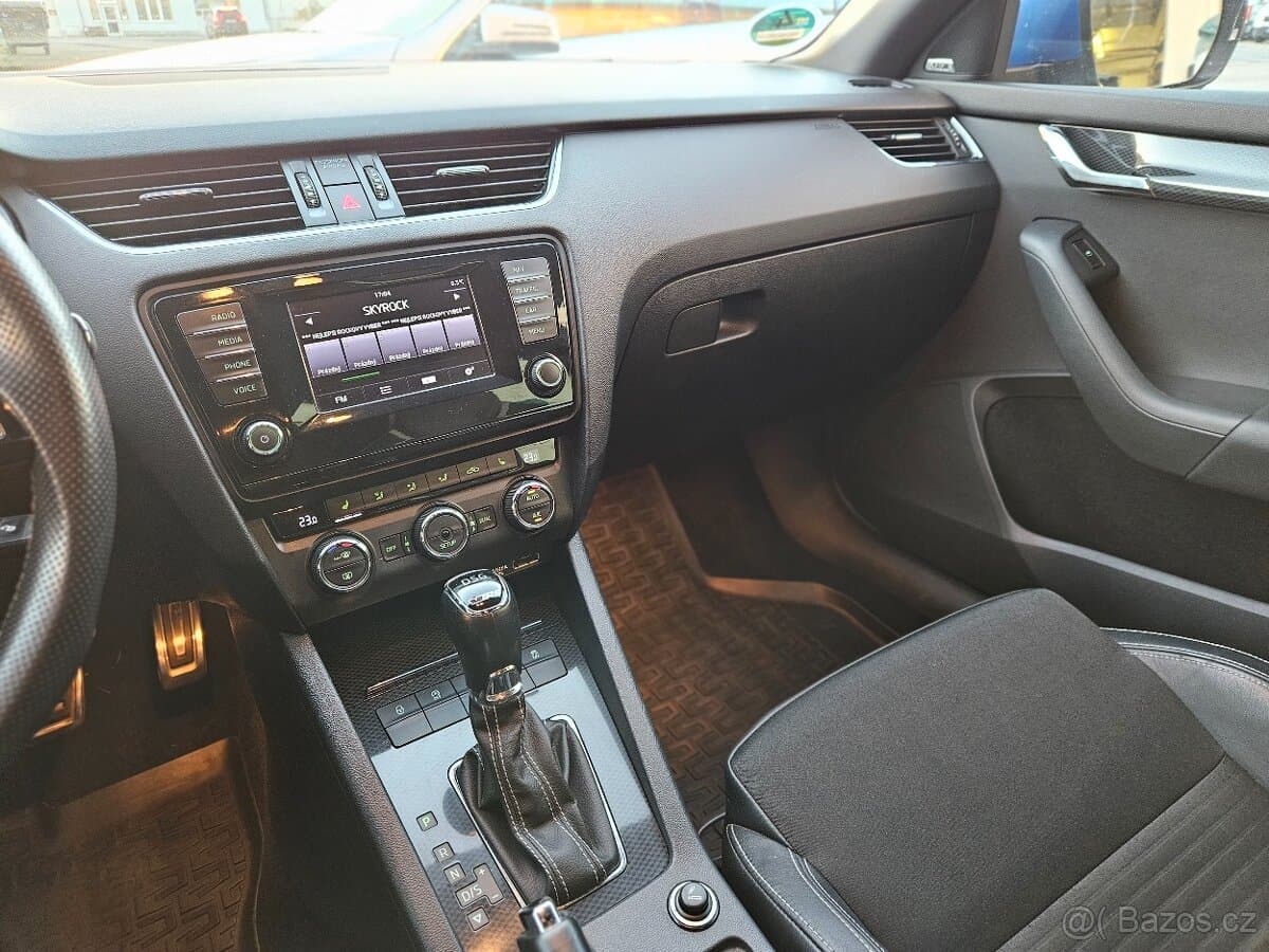 2015 Škoda OCTAVIA - 16