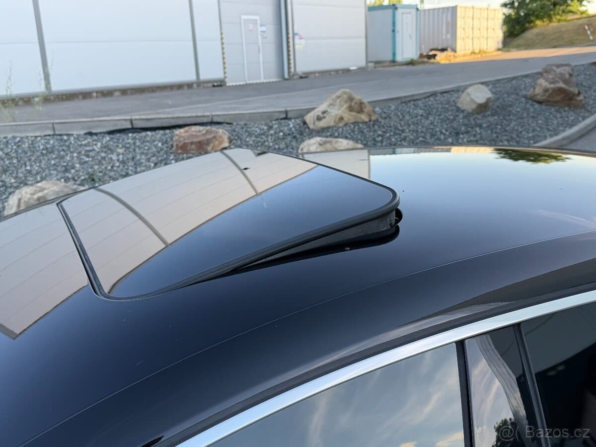 2010 Audi A5 - 16