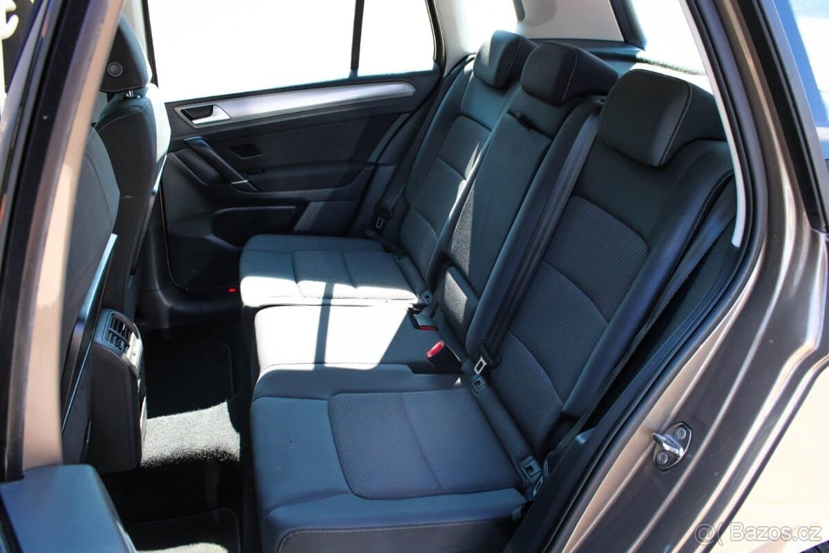 2014 Volkswagen GOLF - 16