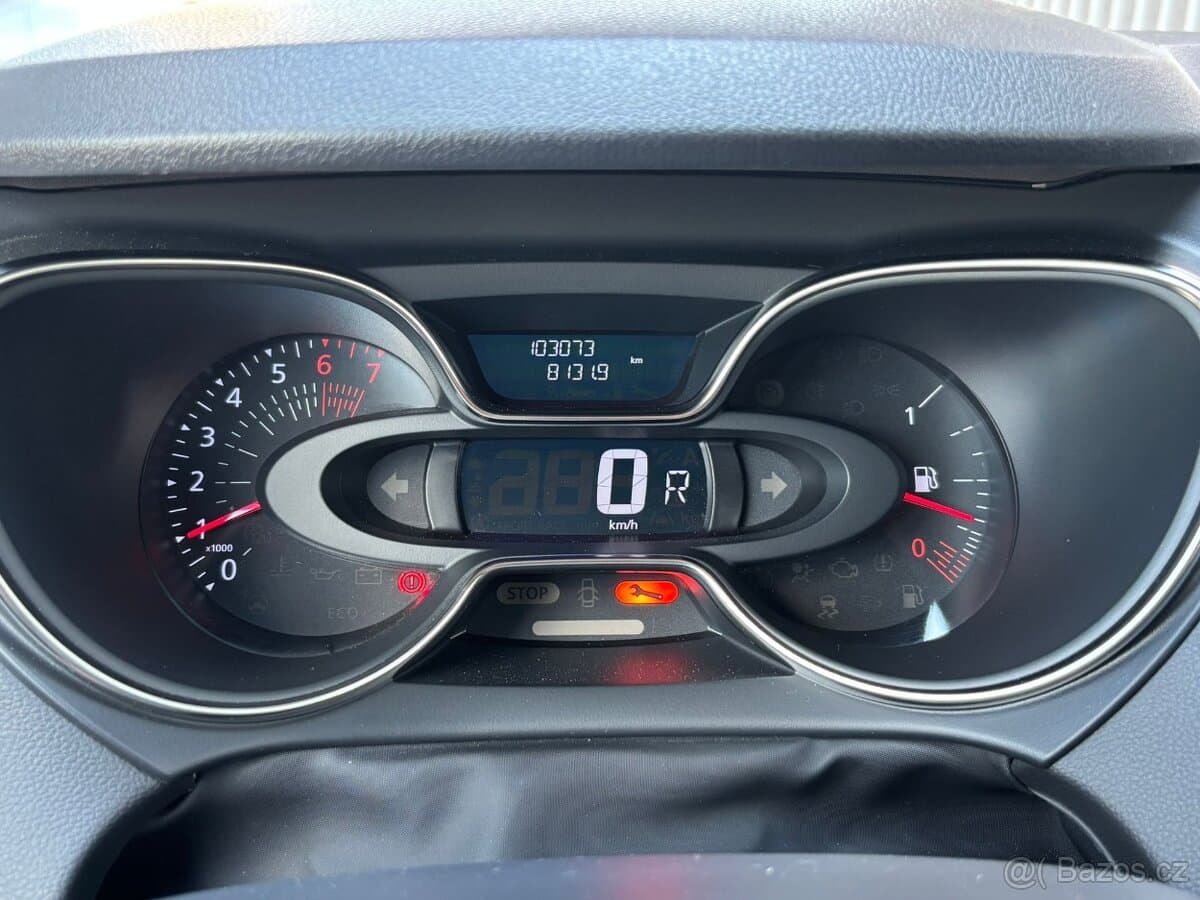 2019 Renault CAPTUR - 16