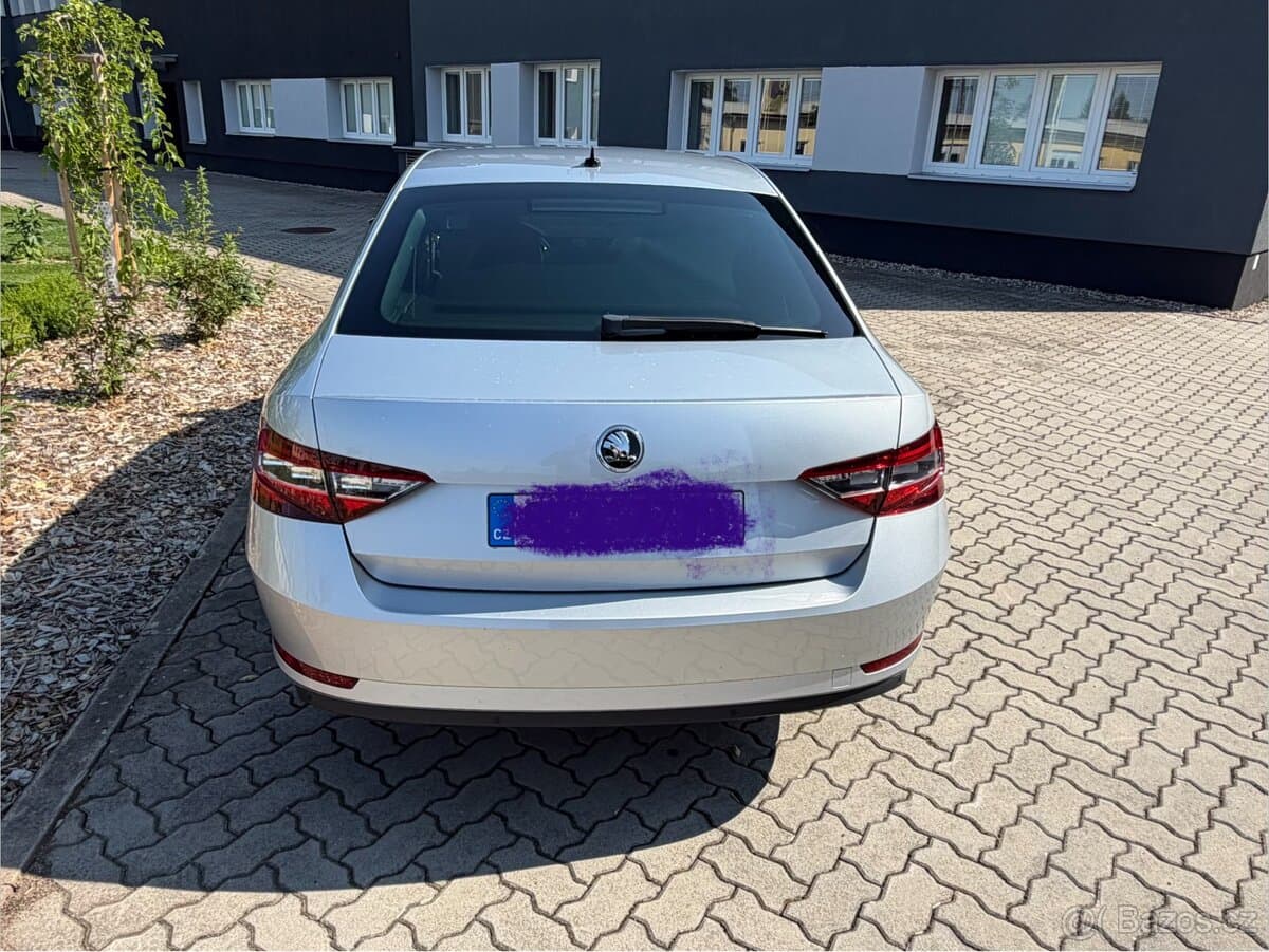 2019 Škoda SUPERB - 16