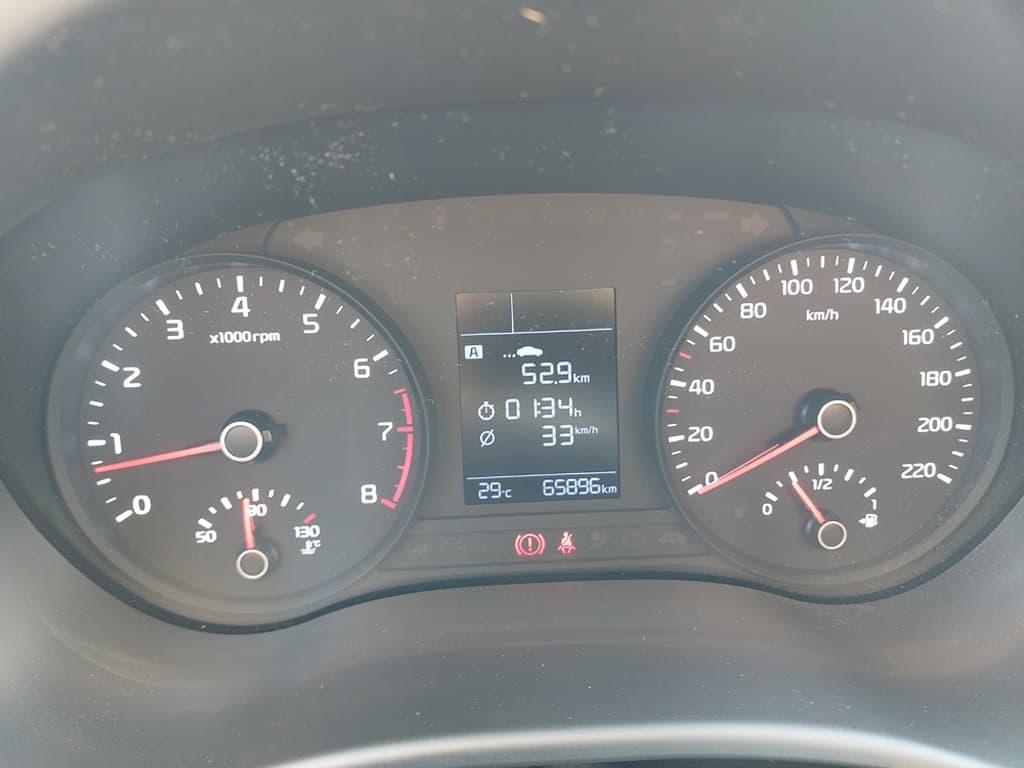 2018 Kia RIO - 16
