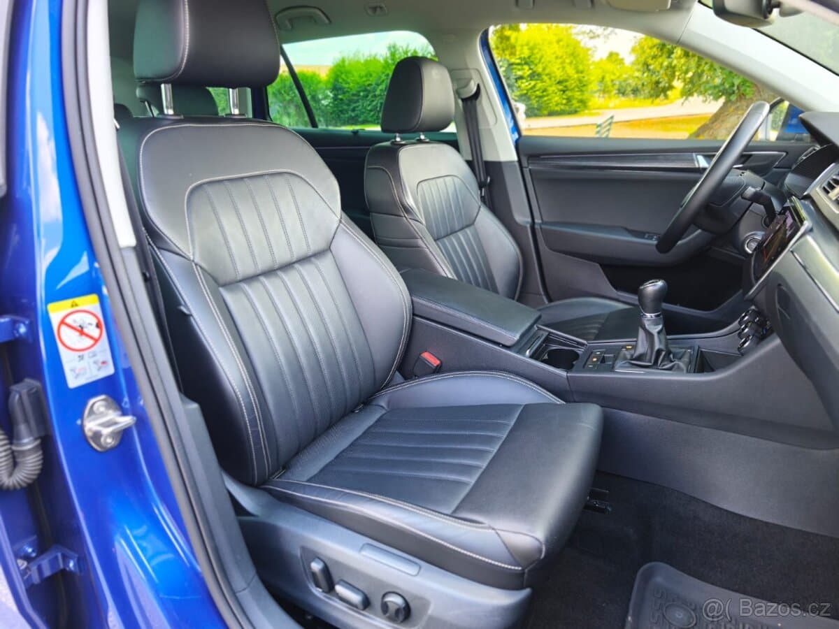 2021 Škoda SUPERB - 16