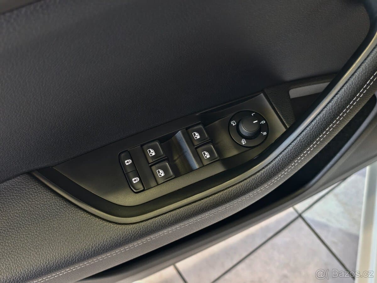 2023 Škoda SUPERB - 16