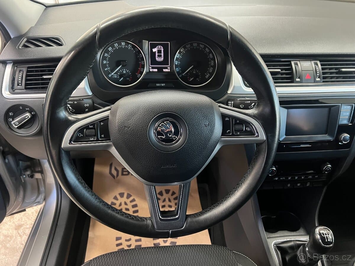 2016 Škoda RAPID - 16