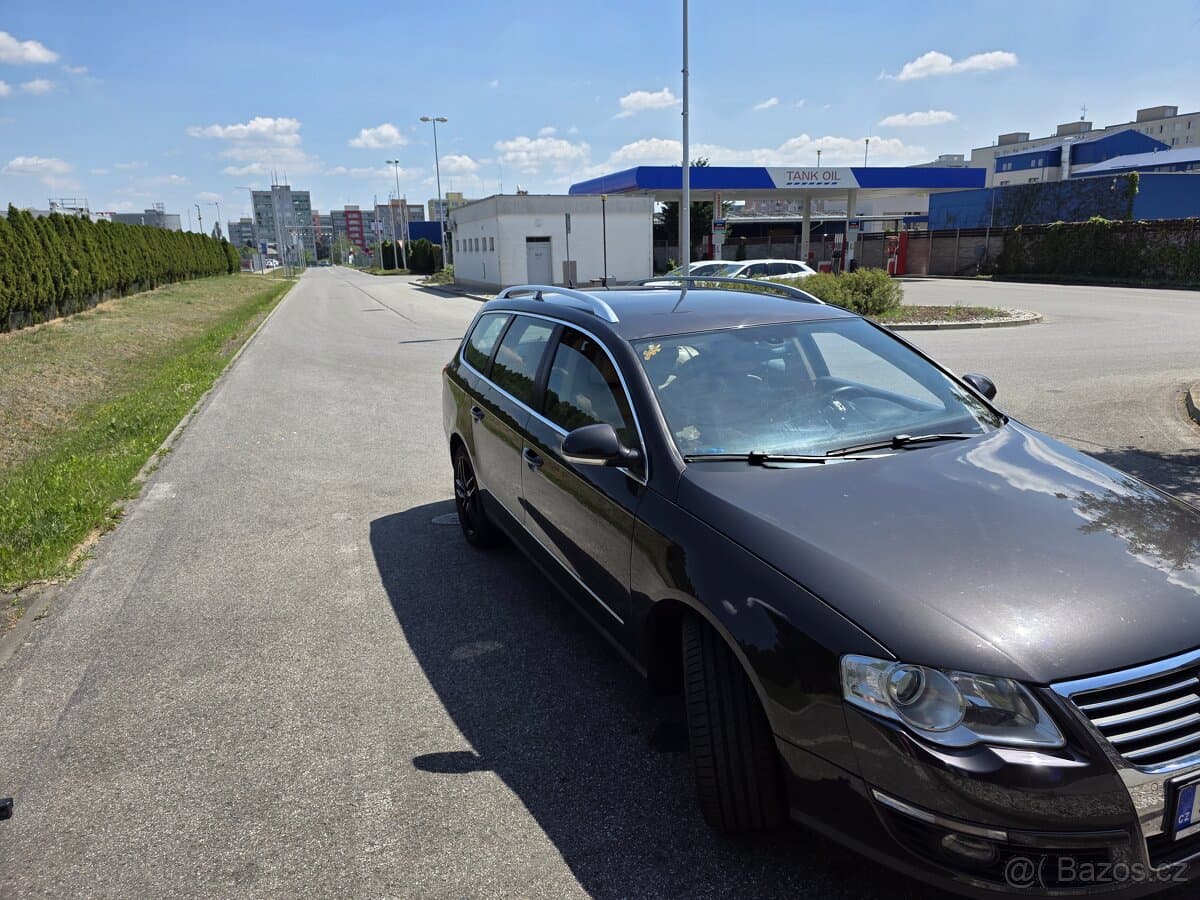 2007 Volkswagen PASSAT - 16