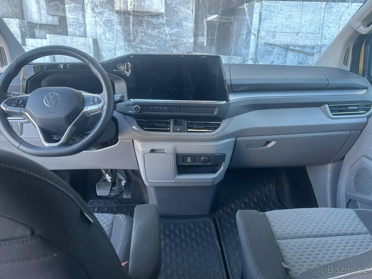 2026 Volkswagen CARAVELLE - 16