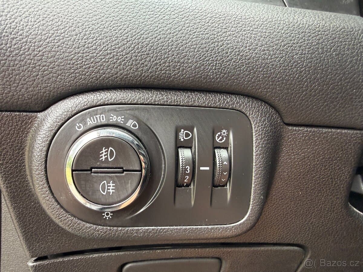 2016 Opel ZAFIRA - 16