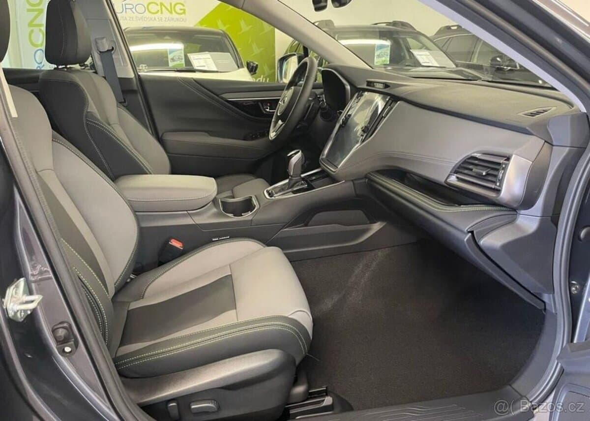 2025 Subaru OUTBACK - 16