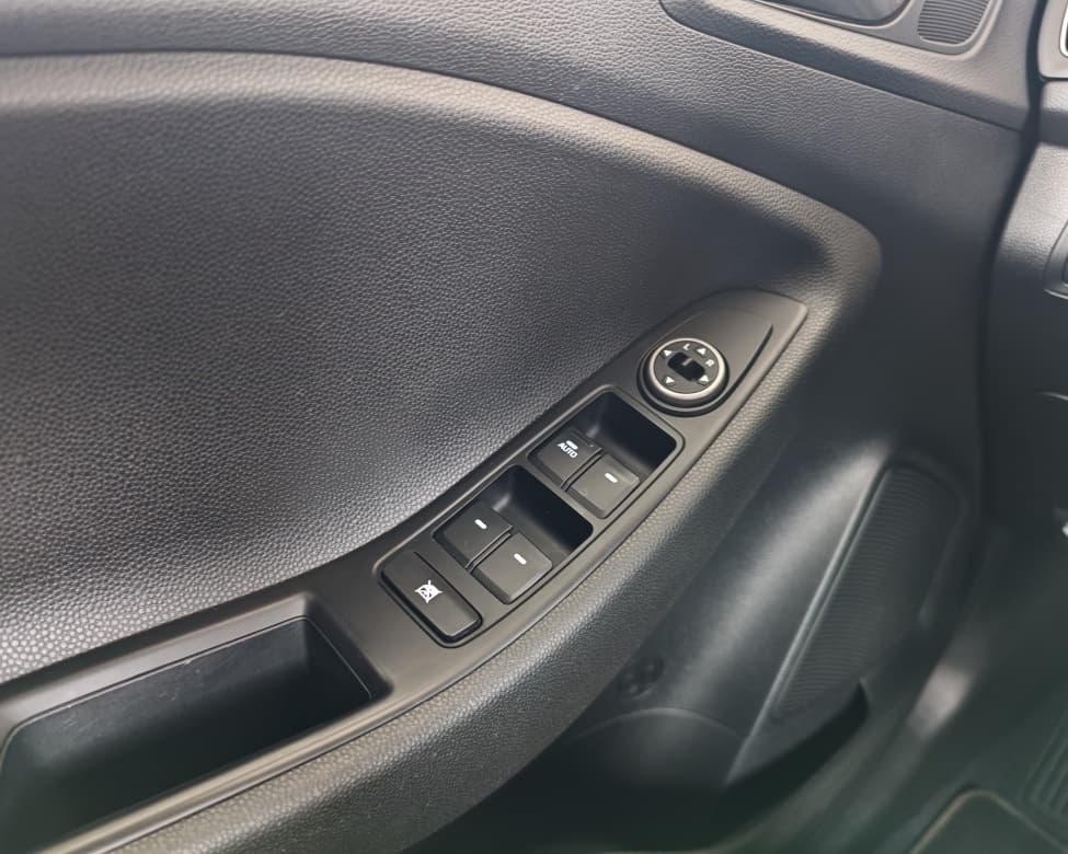 2018 Hyundai i20 - 16