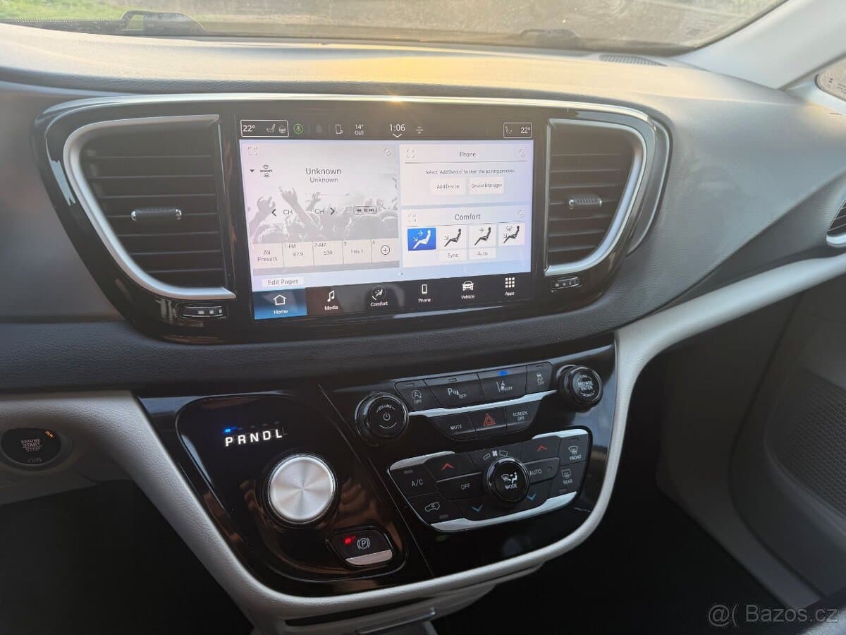 2023 Chrysler PACIFICA - 16