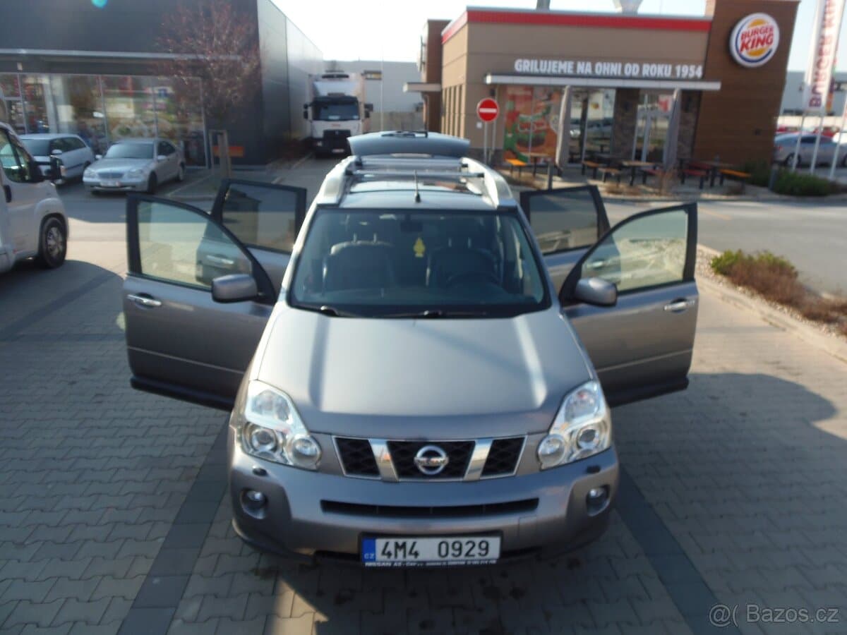 2010 Nissan X-TRAIL - 16