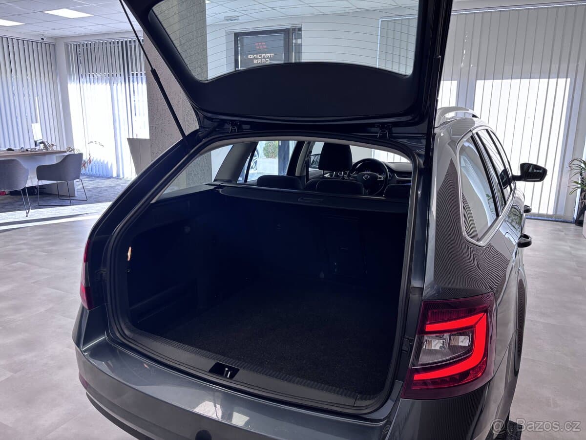 2017 Škoda OCTAVIA - 16