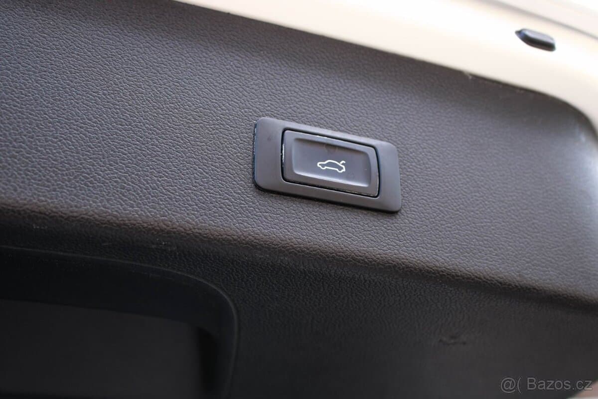 2014 Audi A4 - 16