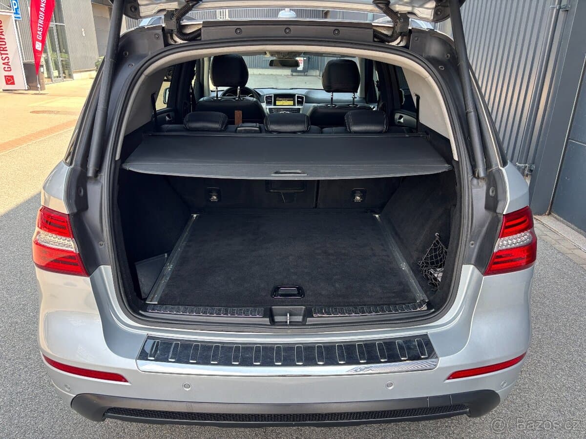 2012 Mercedes-Benz M-CLASS - 16