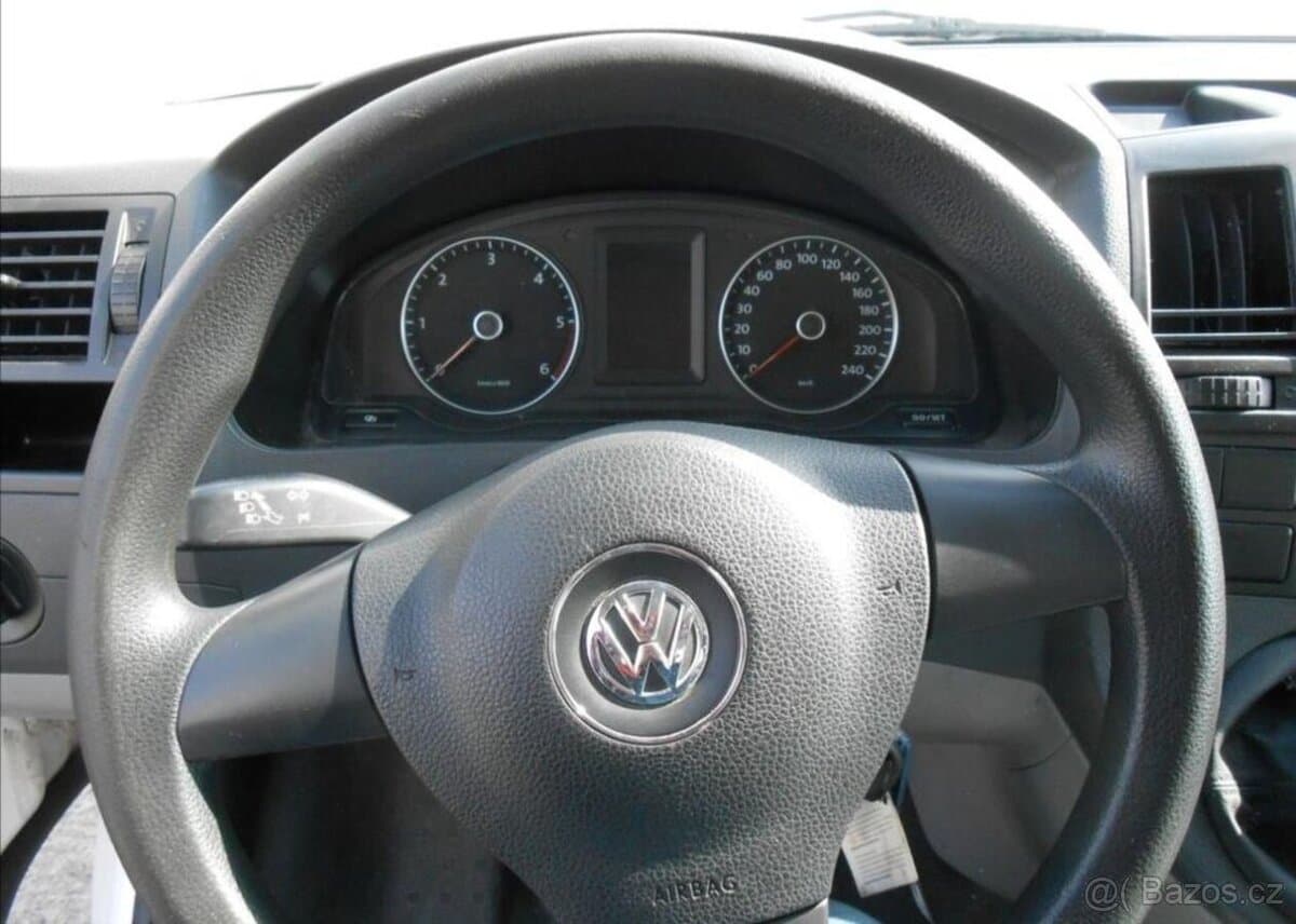 2010 Volkswagen TRANSPORTER - 16
