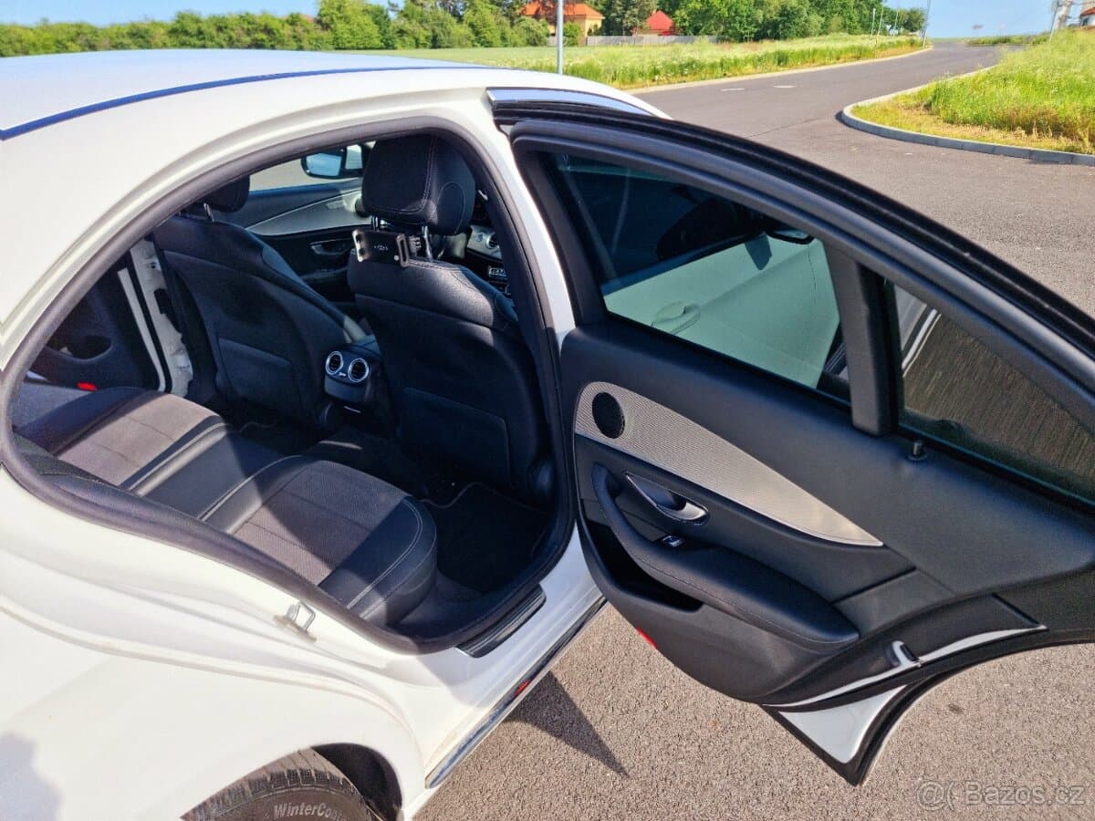 2016 Mercedes-Benz OSTATNÍ - 16