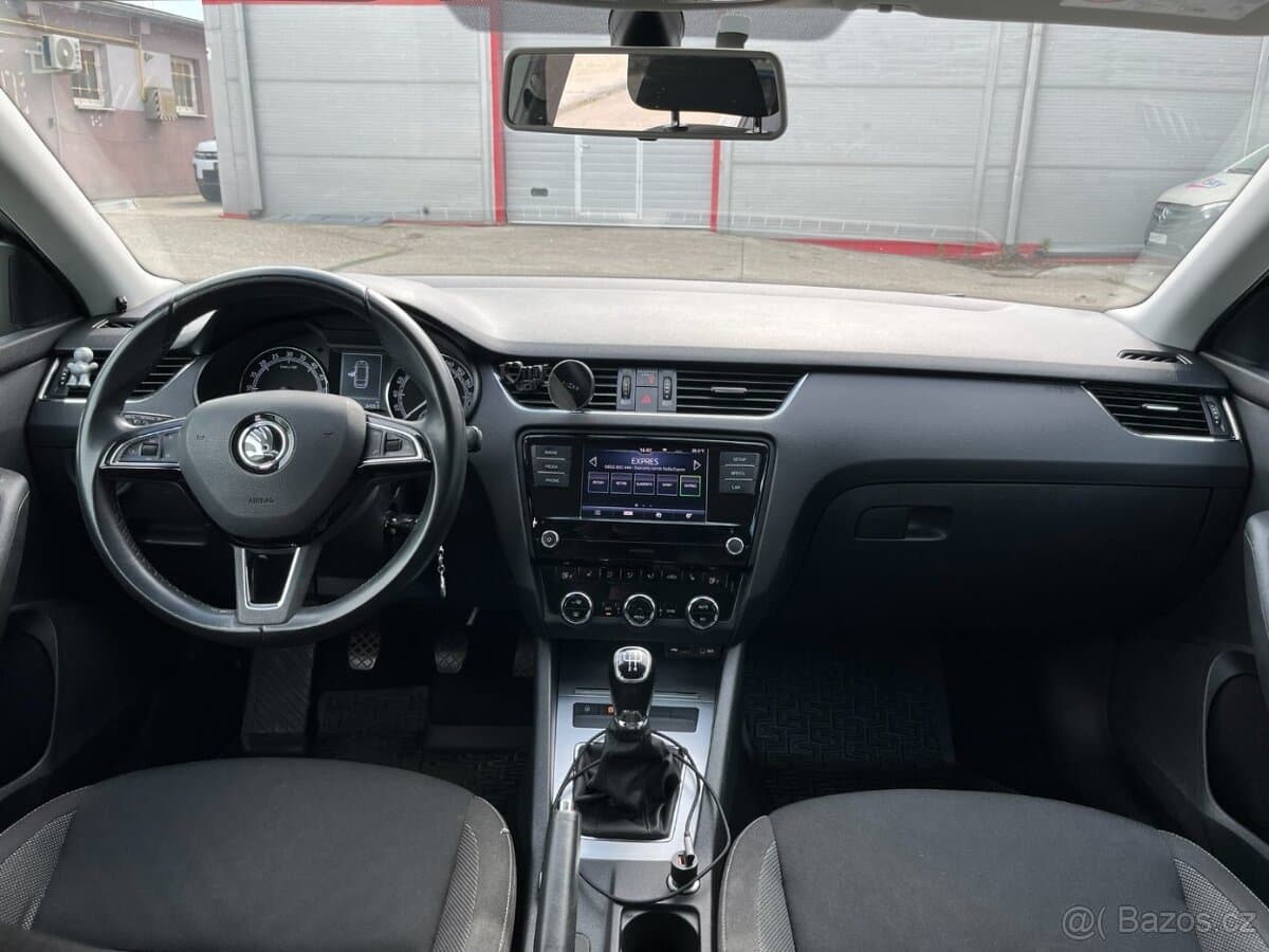 2017 Škoda OCTAVIA - 16