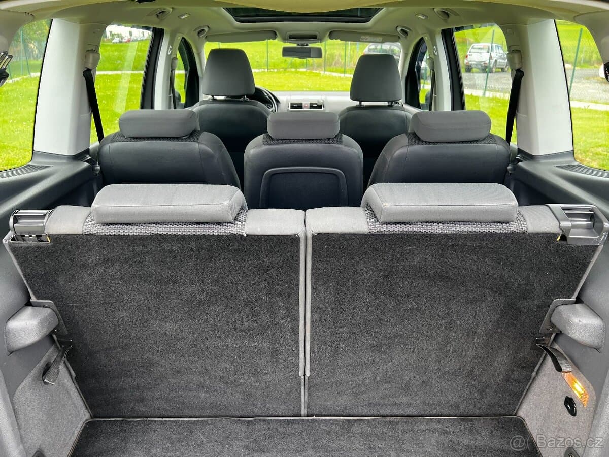 2015 Volkswagen TOURAN - 16