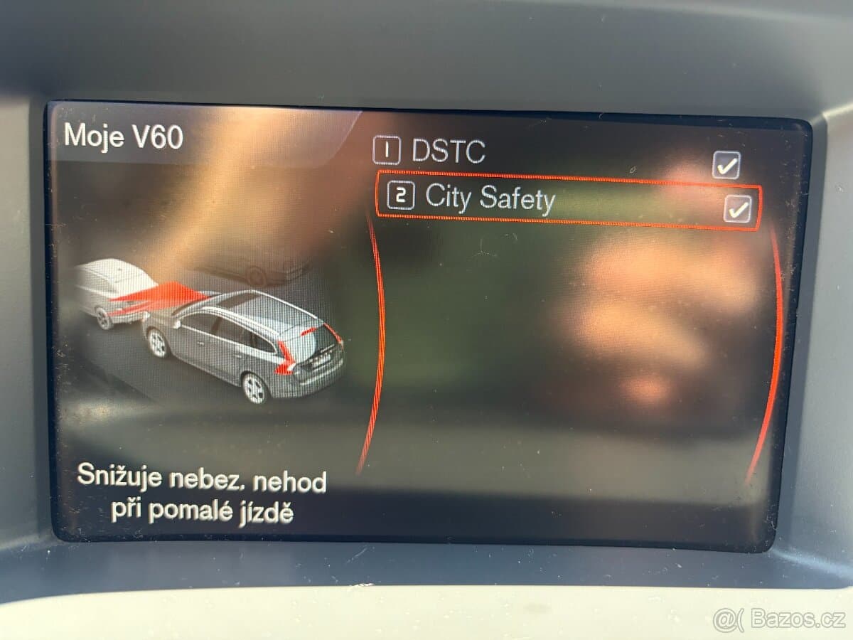 2012 Volvo V60 - 16