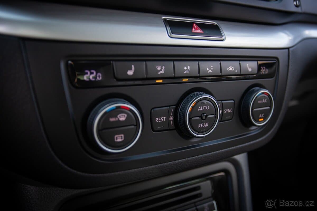 2018 Volkswagen SHARAN - 16