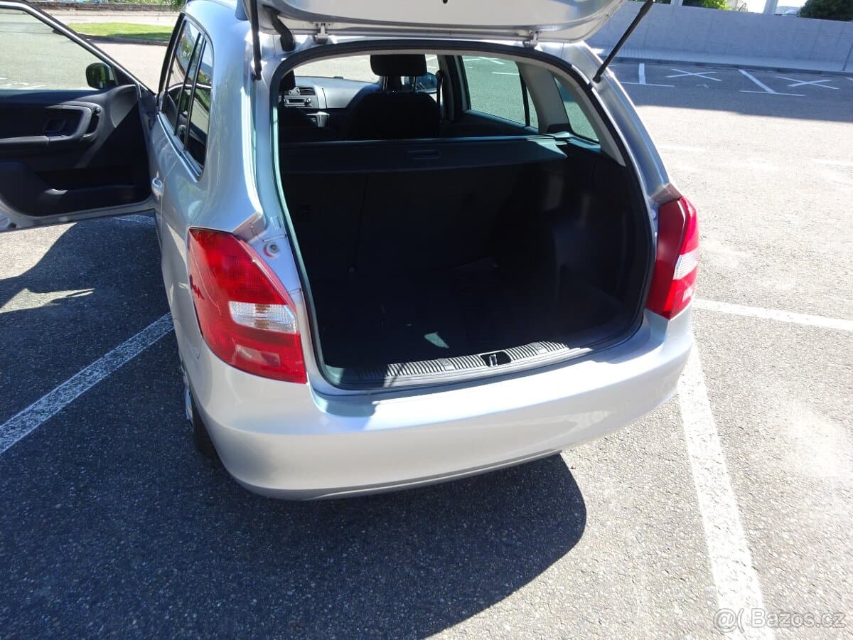 2012 Škoda FABIA - 16