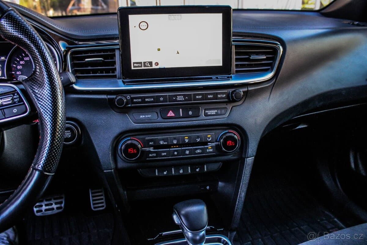 2019 Kia PROCEED - 16