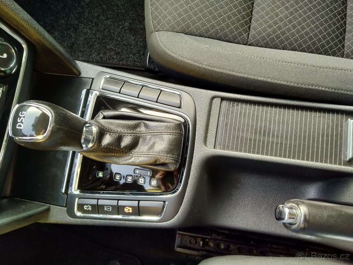2014 Škoda SUPERB - 16