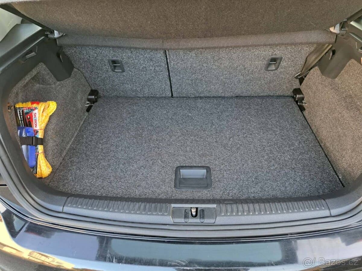 2013 Volkswagen POLO - 16
