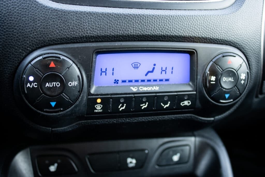 2011 Hyundai ix35 - 16