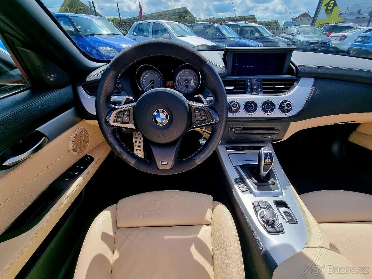2012 BMW Z4 - 16