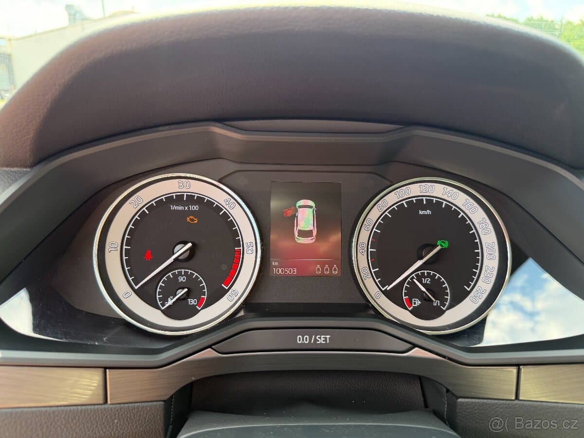 2021 Škoda SUPERB - 16